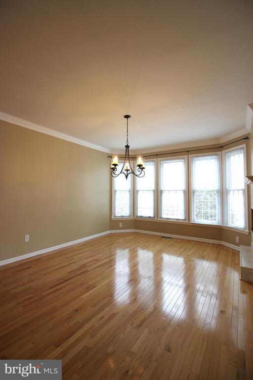 Building Photo - 10470 Courtney Dr