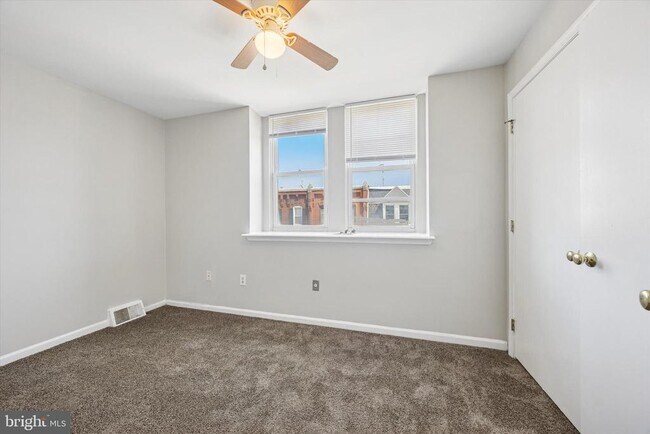 Building Photo - 4020 Green St