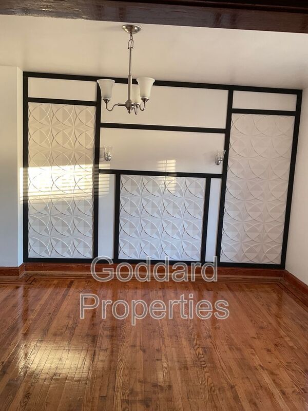 Building Photo - 4320 Sheldon Ave