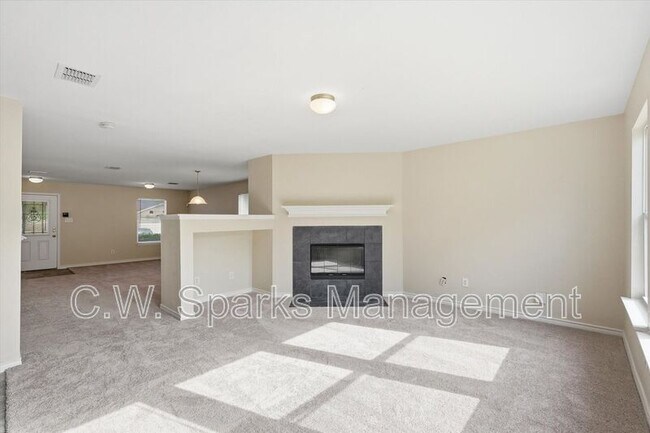 Building Photo - 3009 Dusty Oak Dr