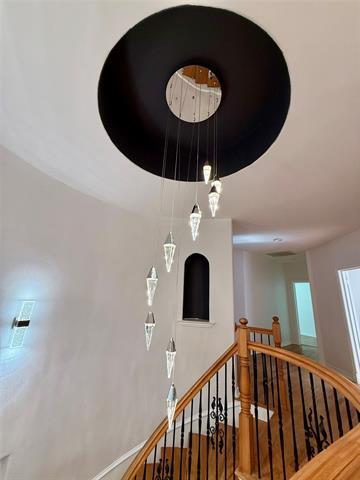 Building Photo - 4810 Victor St