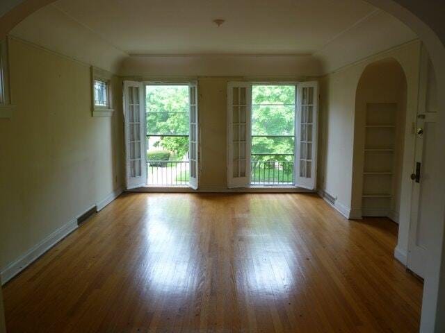 Building Photo - 4540 N Larkin St
