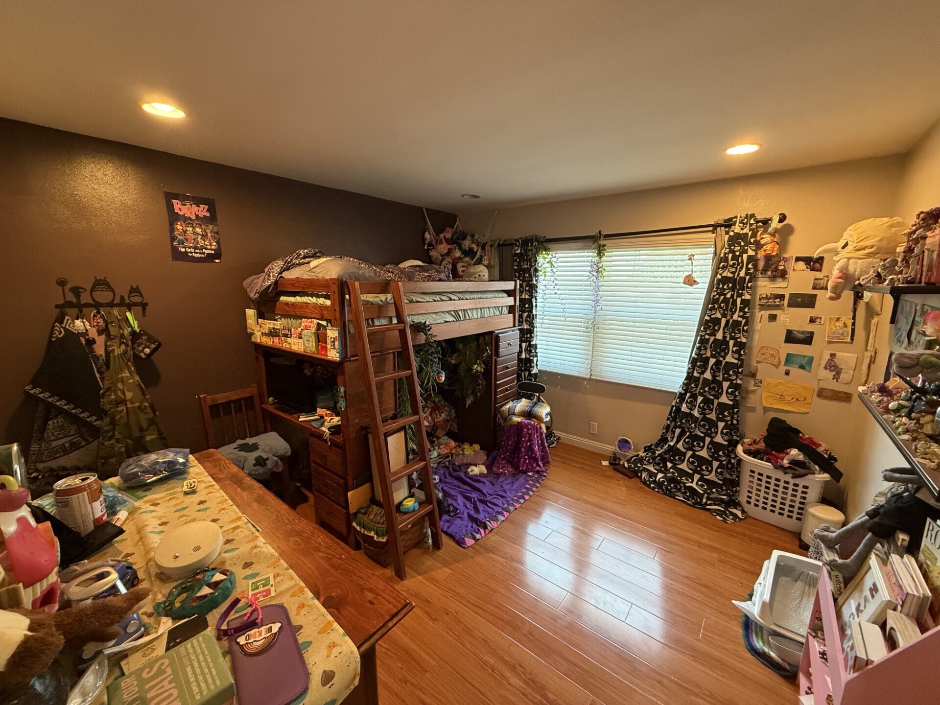 Building Photo - 1149 W 127th St