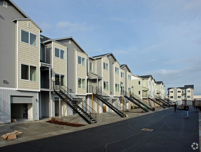 Building Photo - Sunnyview Townhomes