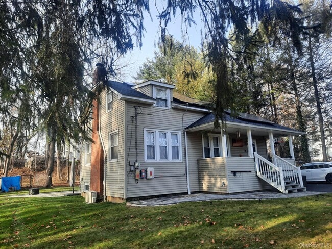 Building Photo - 23 Valley Ave