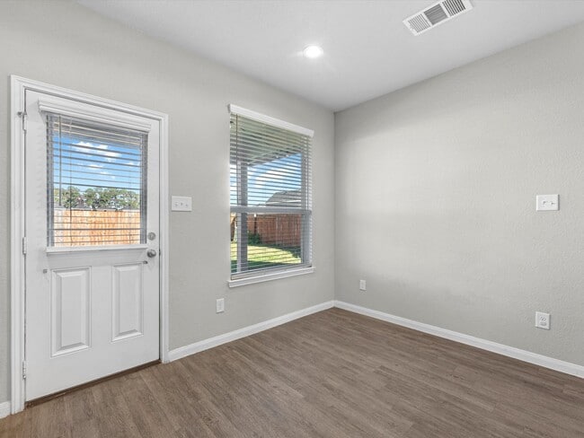 Building Photo - 7503 Merrylands Dr