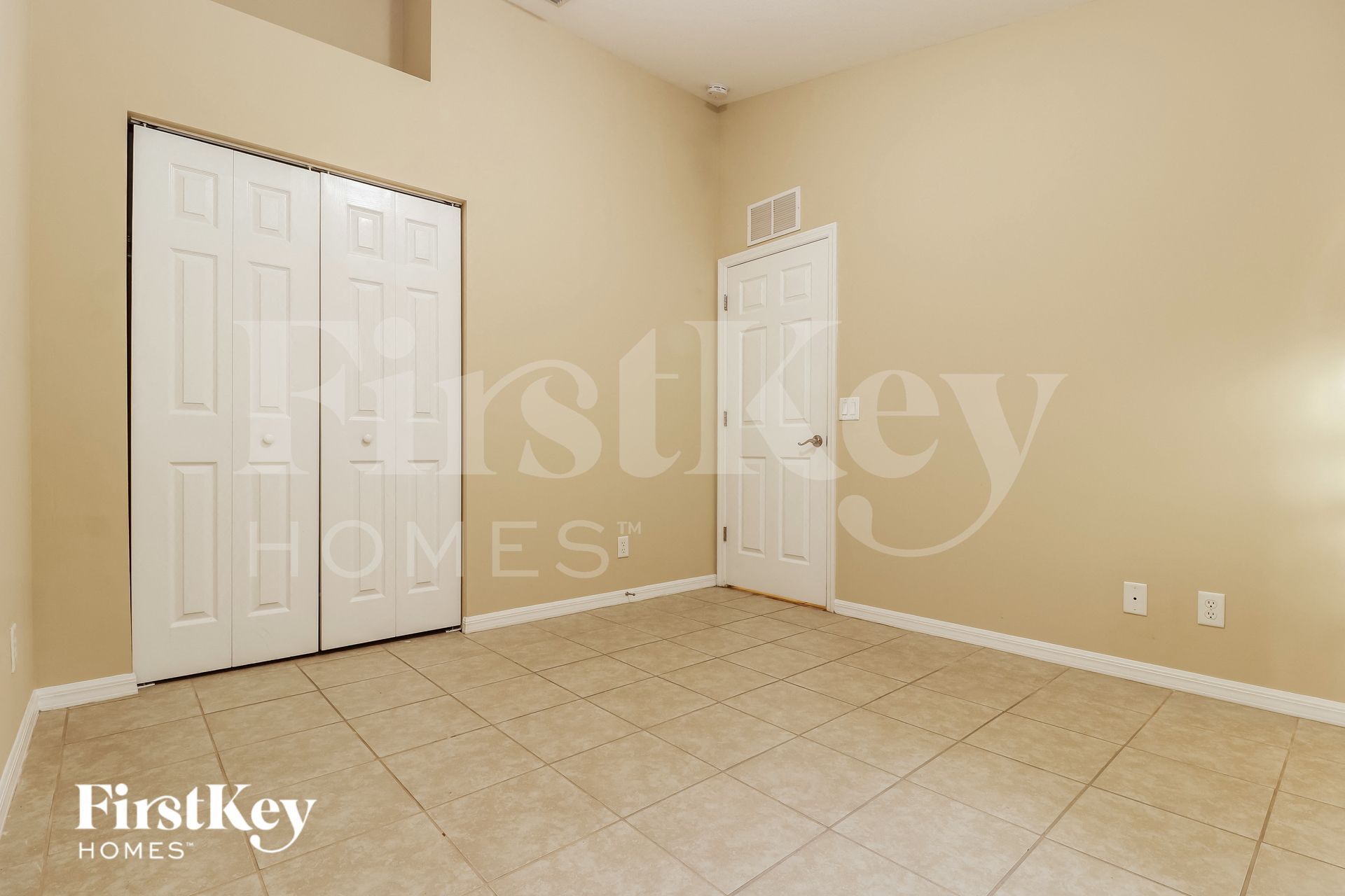 Building Photo - 362 Overbrook St