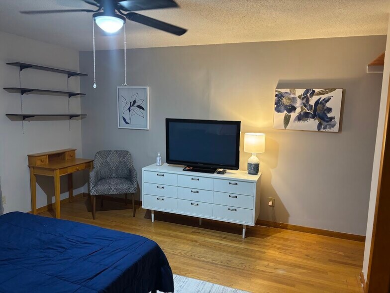 Building Photo - 2609 Brownfield Rd