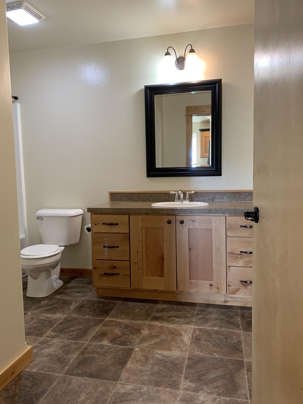 Building Photo - 1037 Enterprise Dr