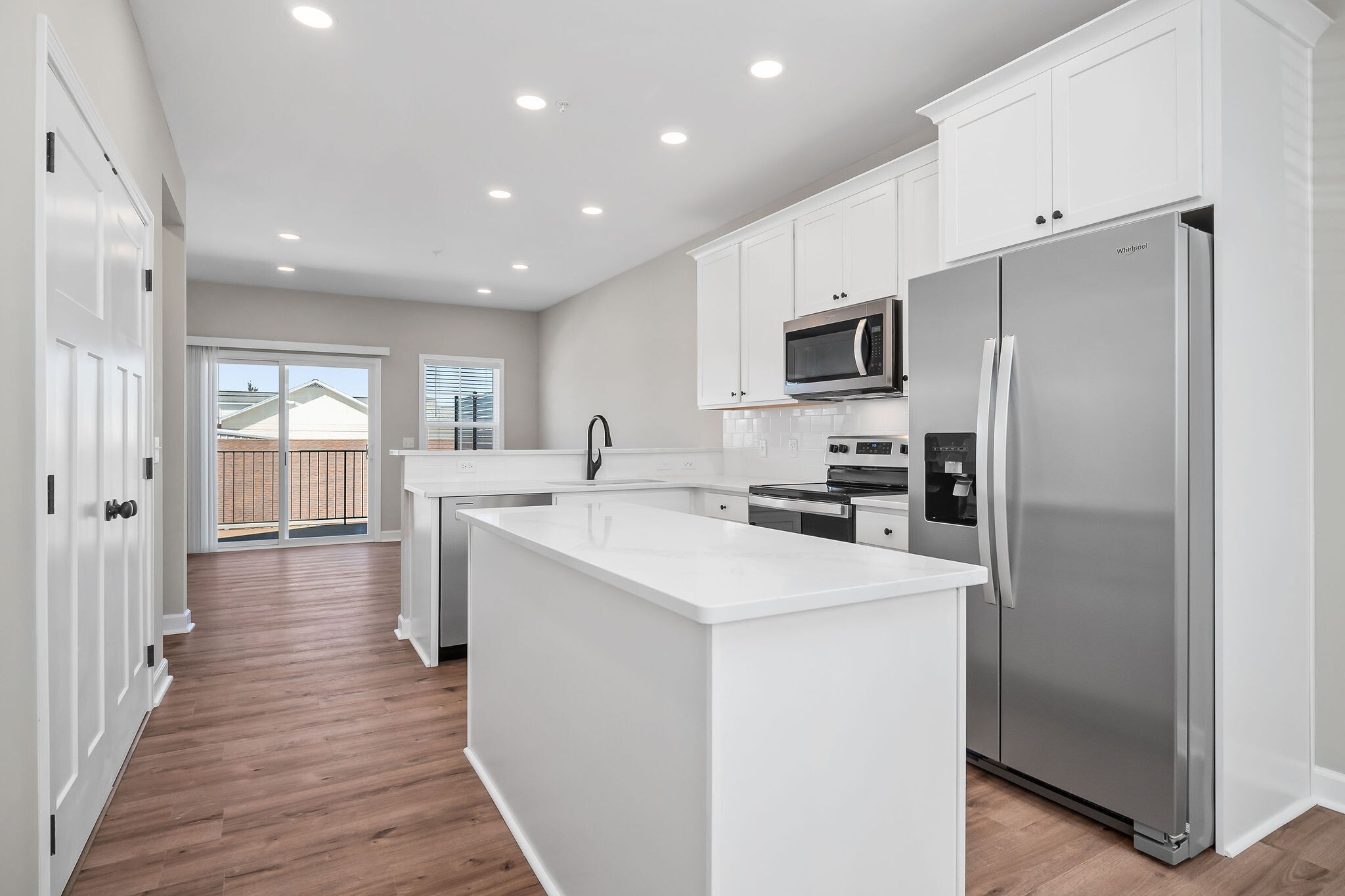 Building Photo - 279 Scott Ave