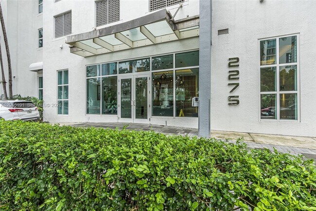 Building Photo - 2275 Biscayne Blvd