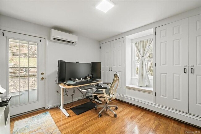 Building Photo - 125 S Kensico Ave
