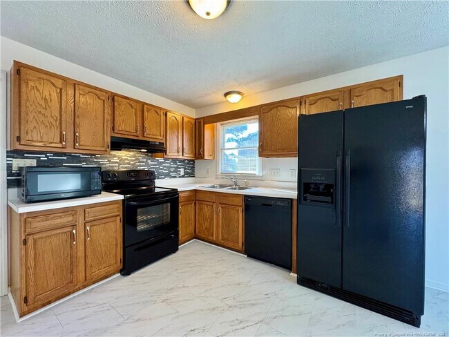 Building Photo - 1955 Christopher Way