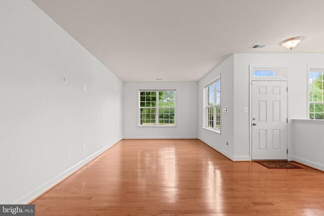 Building Photo - 5215 Barons Delight Dr