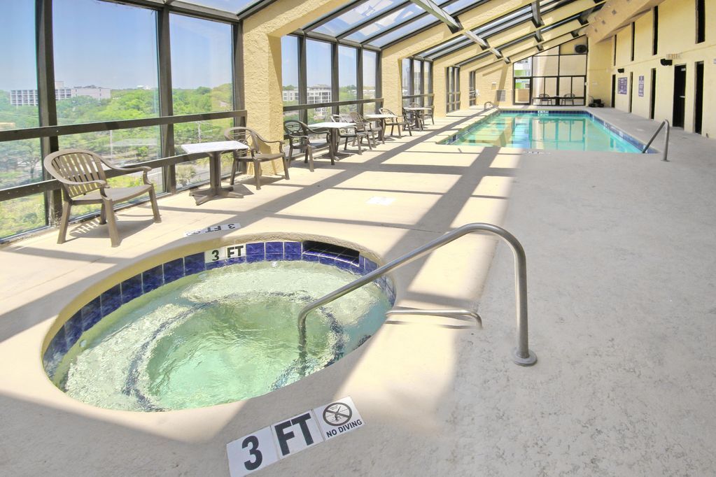 Building Photo - 6900 N Ocean Blvd