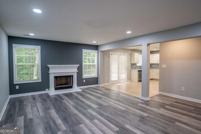 Building Photo - 3243 Newtons Crest Cir