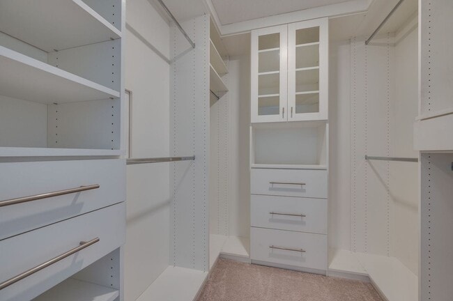 Building Photo - 3BD/3.5BA Immaculate Condo at the Oceanfront!