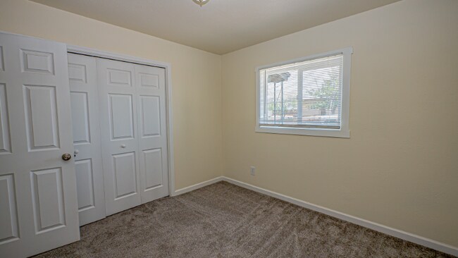 Building Photo - 2152 Calle Mesa Verde