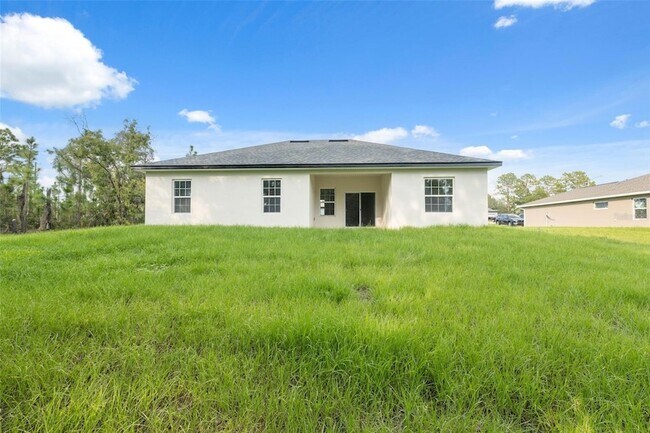 Building Photo - 746 Marion Oaks Manor