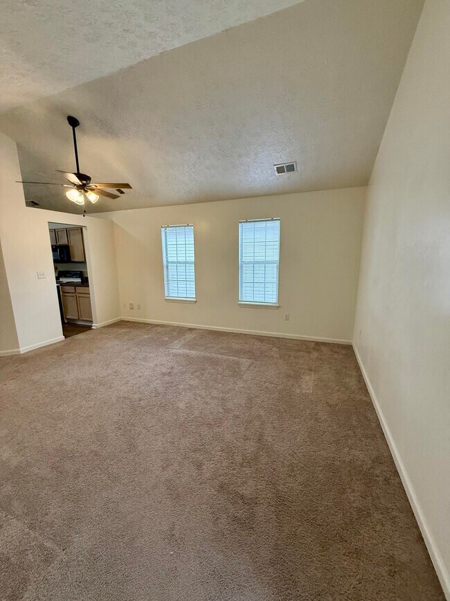 Building Photo - 781 Nickwood Trail