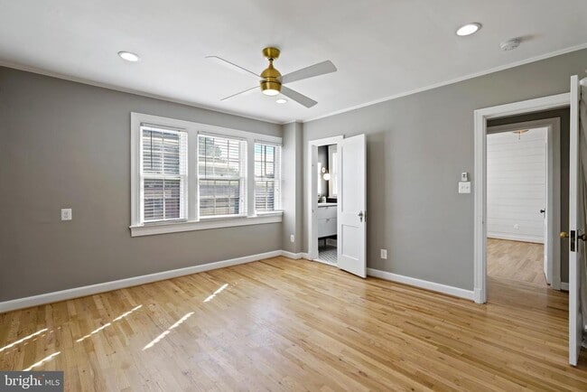 Building Photo - 1300 S Cleveland St