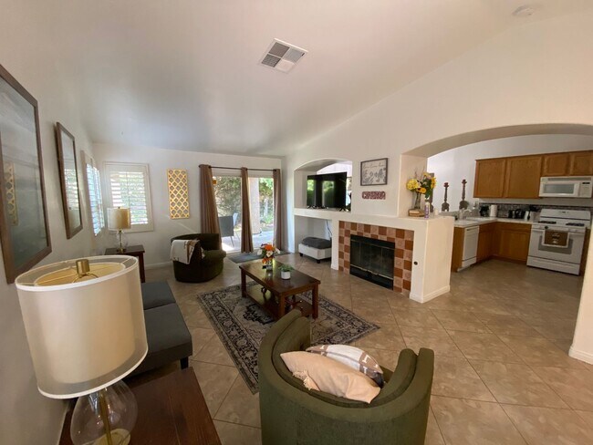 Building Photo - Gated Community of Grand Island in Seven Oaks 2 BD 2 BA Gorgeous House