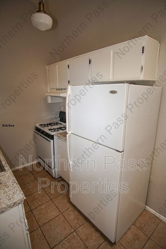Building Photo - 10007 Caribou Dr