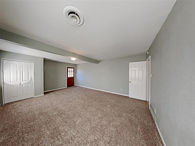 Building Photo - 6420 Scottsdale Dr