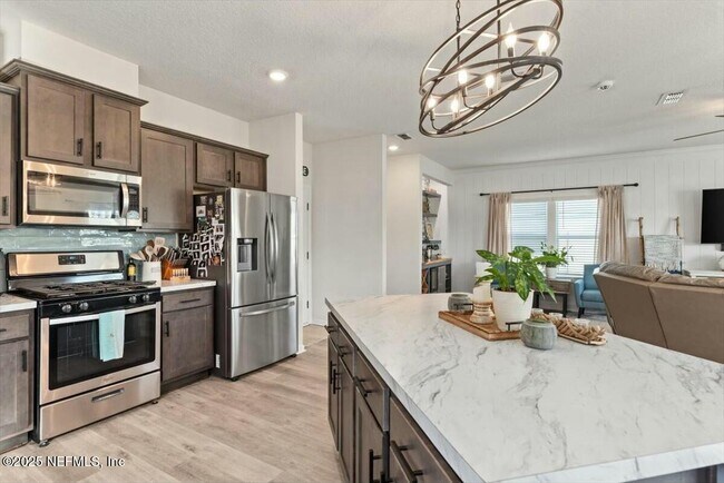 Building Photo - 184 Logrono Ct