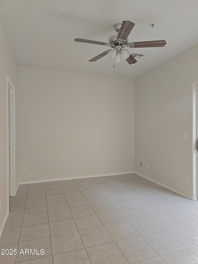 Building Photo - 8940 W Olive Ave