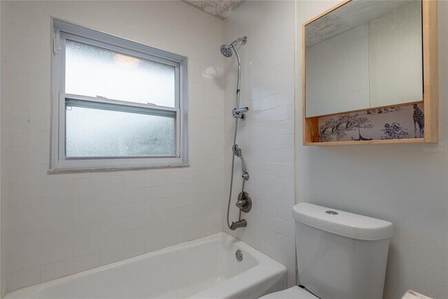 Building Photo - 518 Crestover Dr