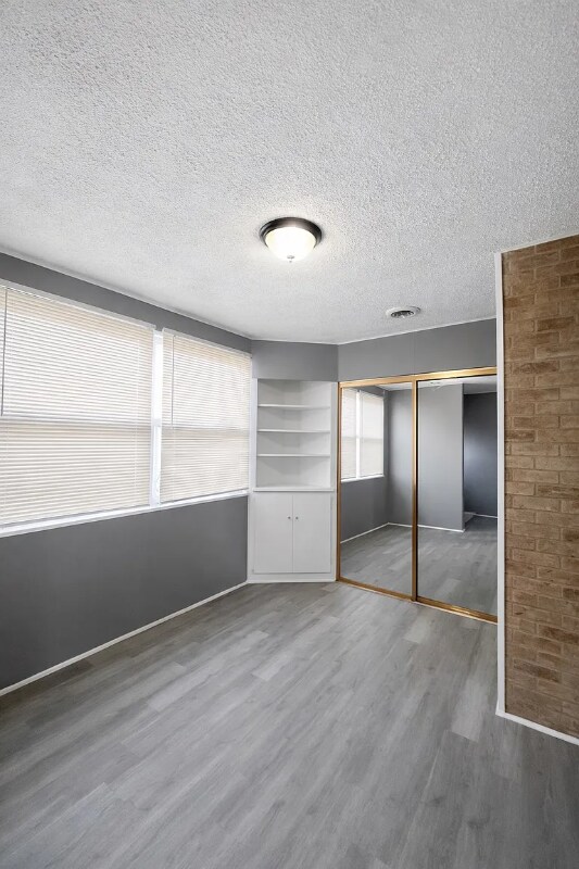 Building Photo - 40 Connolly Dr