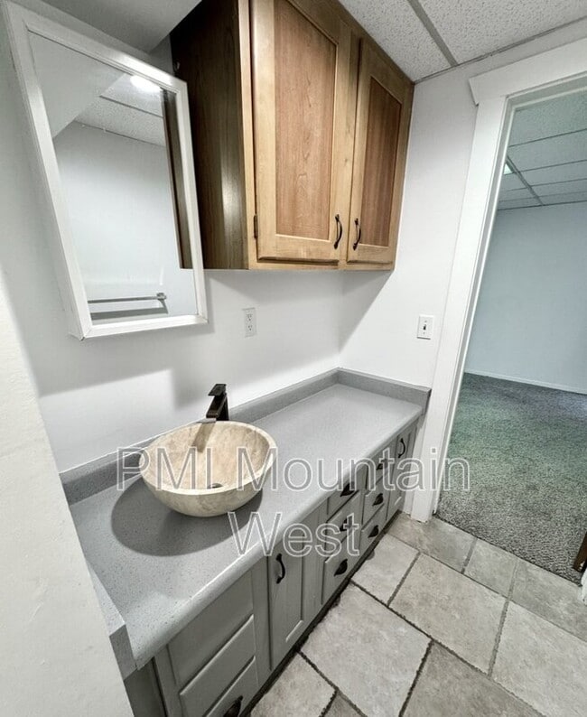 Building Photo - 532 S 1100 E