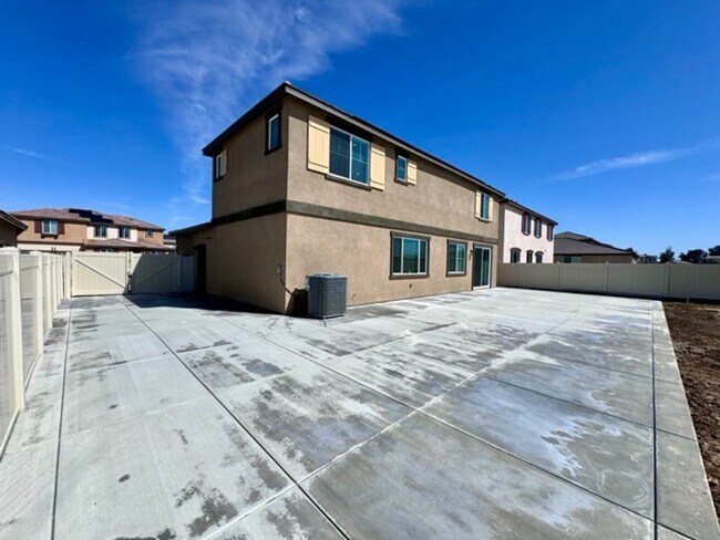 Building Photo - COMING SOON Brand new 4 bedroom Menifee Home with Solar included, now available for LEASE!