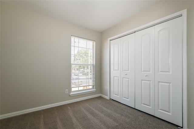 Building Photo - 10423 Shayna Dr