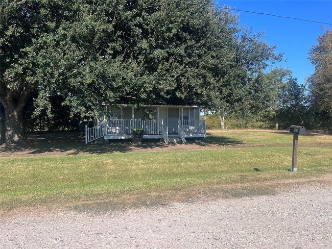Building Photo - 515 Harrison Ln