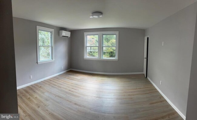 Building Photo - 2904 Bunker Hill Rd