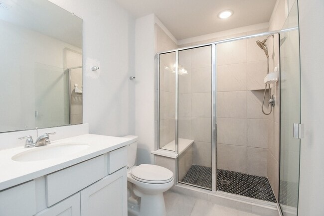 Building Photo - 27950 Western Crk Ct