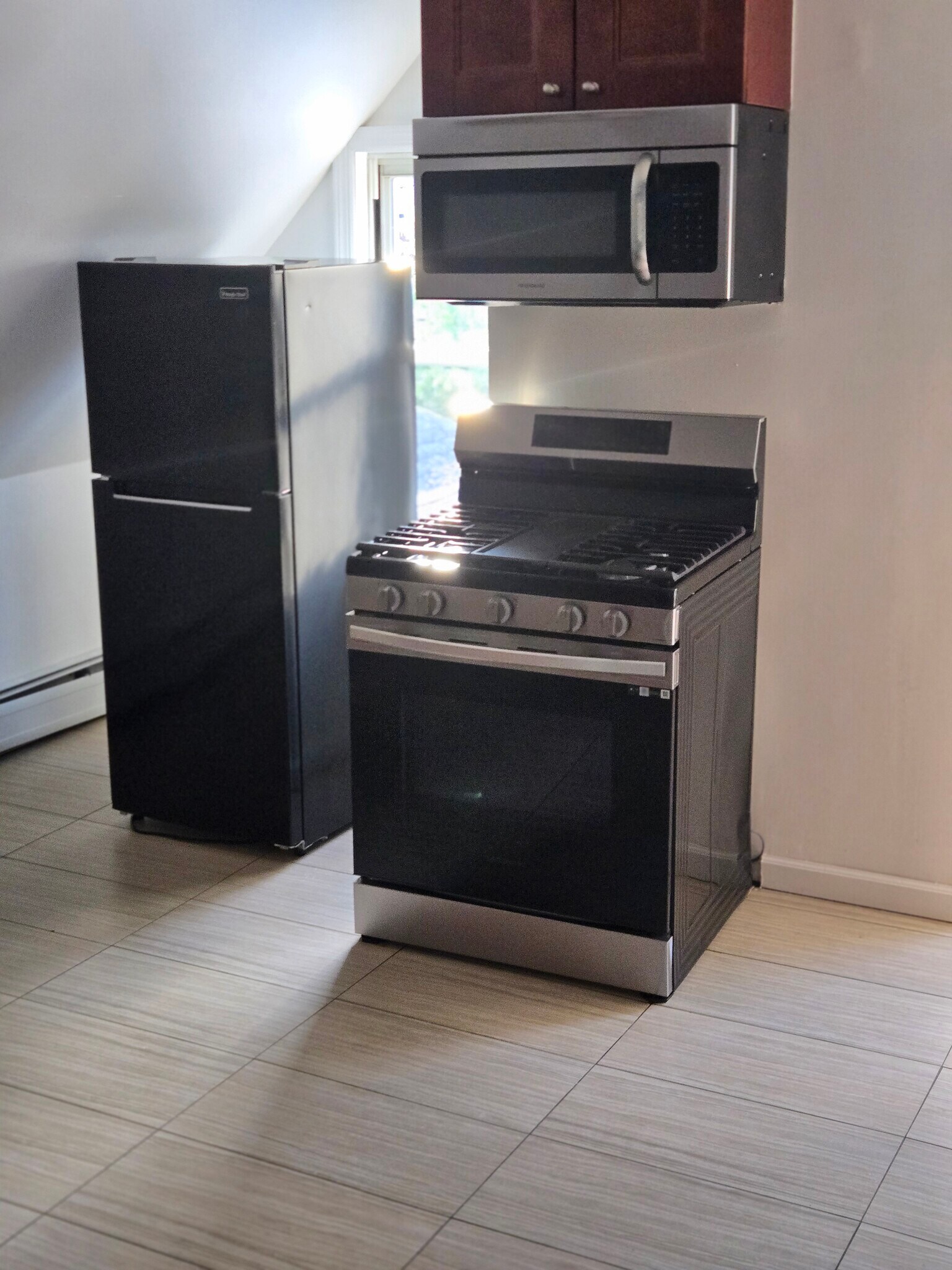 Building Photo - 316 Summer Ave