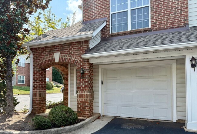 Building Photo - 925 Dorchester Pl