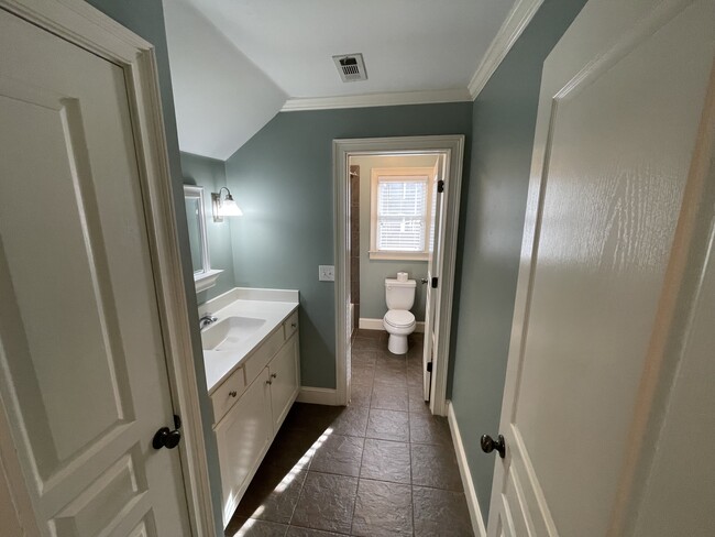 2nd Bathroom 2 - 1897 Timberwood Trce