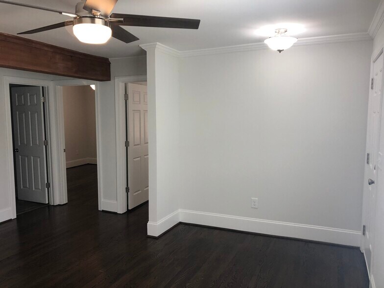 Building Photo - 22 Bridwell Ave