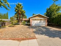 Building Photo - 2169 Yosemite Dr