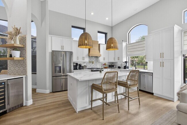Building Photo - 10415 St Germain Ct