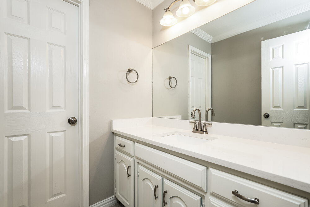 Building Photo - 716 Havencrest Dr