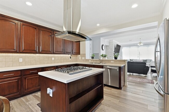 Building Photo - 1527 Orchard Park Dr