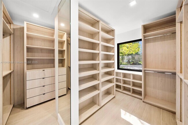 Building Photo - 7291 SW 129th St