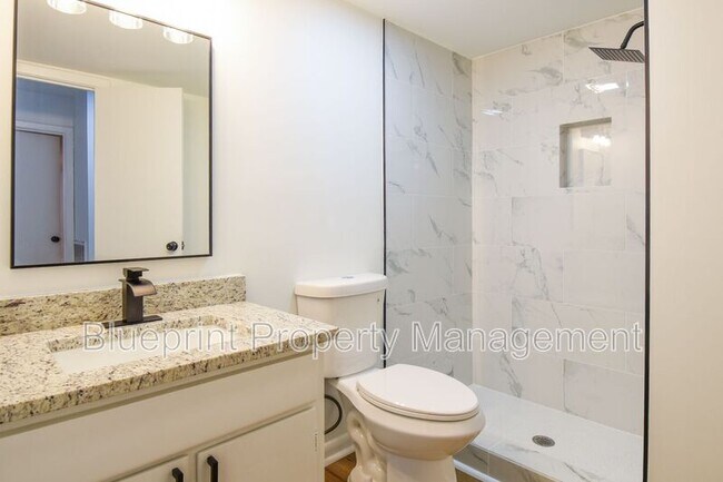 Building Photo - 6004 Cowin Dr NW