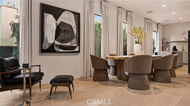 Building Photo - 8840 Ashcroft Ave