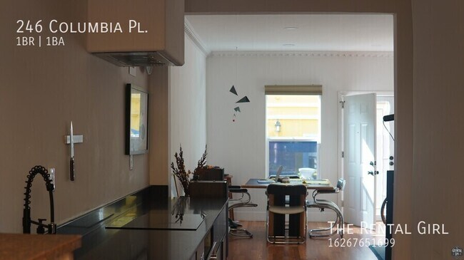 Building Photo - 246 Columbia Pl
